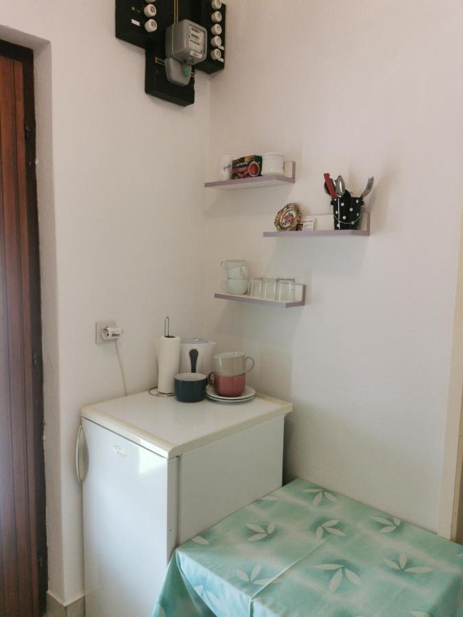 Room Dobrenka Hvar Exterior photo