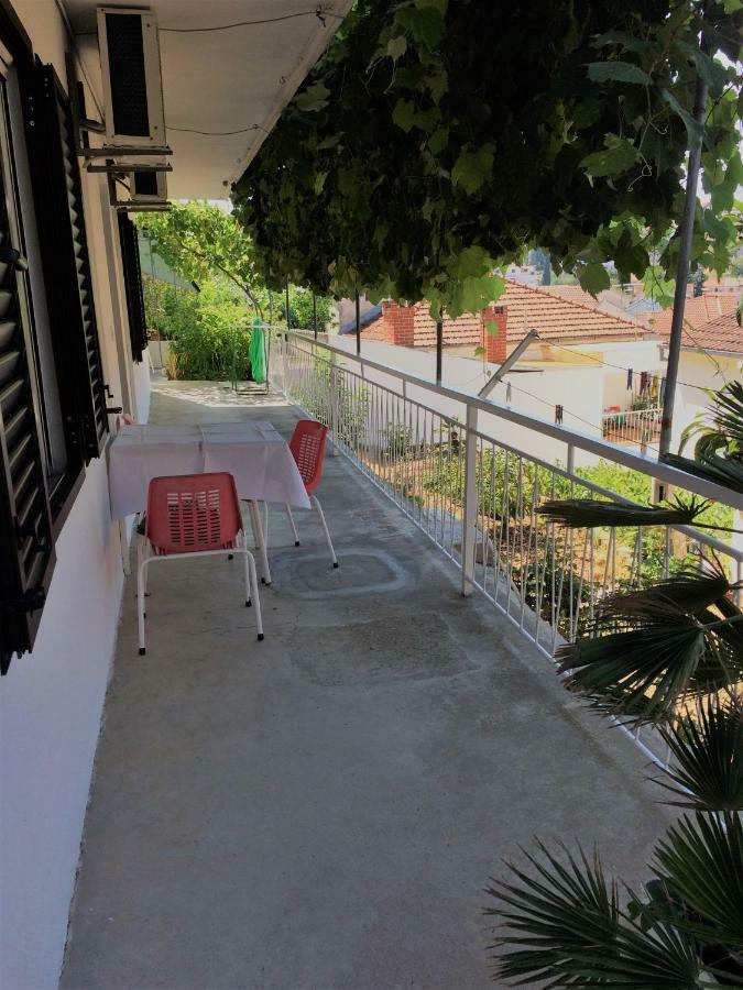 Room Dobrenka Hvar Exterior photo